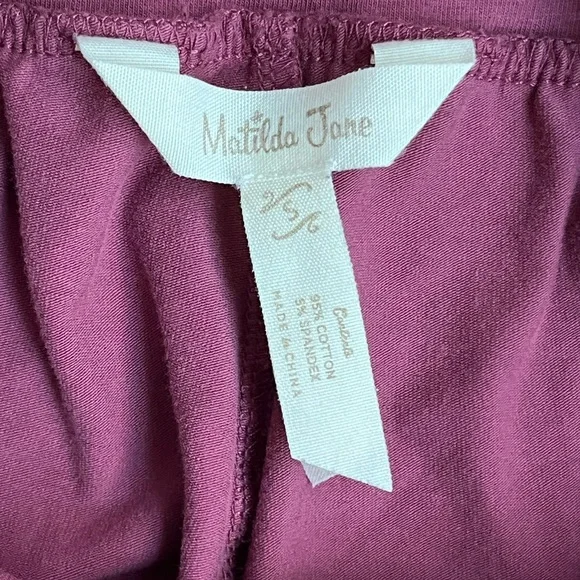 Matilda Jane Pants Womens Ruffle Mauve Cropped Lightweight size small 1122 - Picture 3 of 4